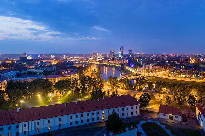 Vilnius_Modern_Skyline_At_Dusk,_Lithuania_-_Diliff