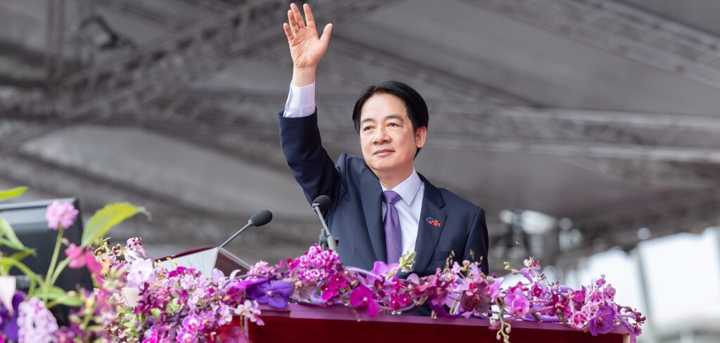 Taiwan president lai ching te celebrated the 113th national day at the center of the republic of china and all walks of life